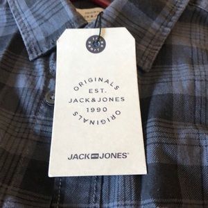Jack & Jones long sleeve plaid shirt size medium